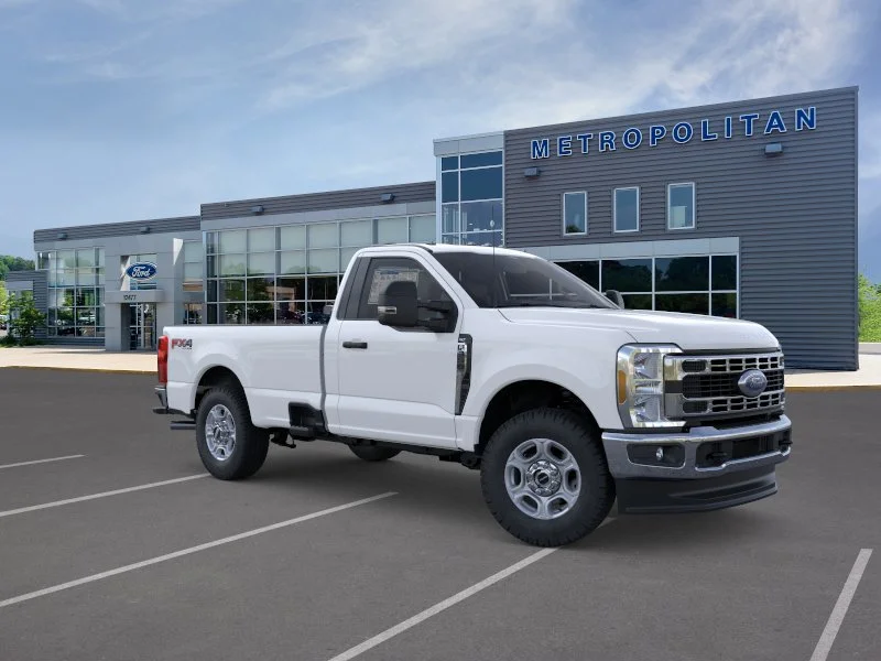 New 2026 Oxford White Ford F-350® XLT image 7