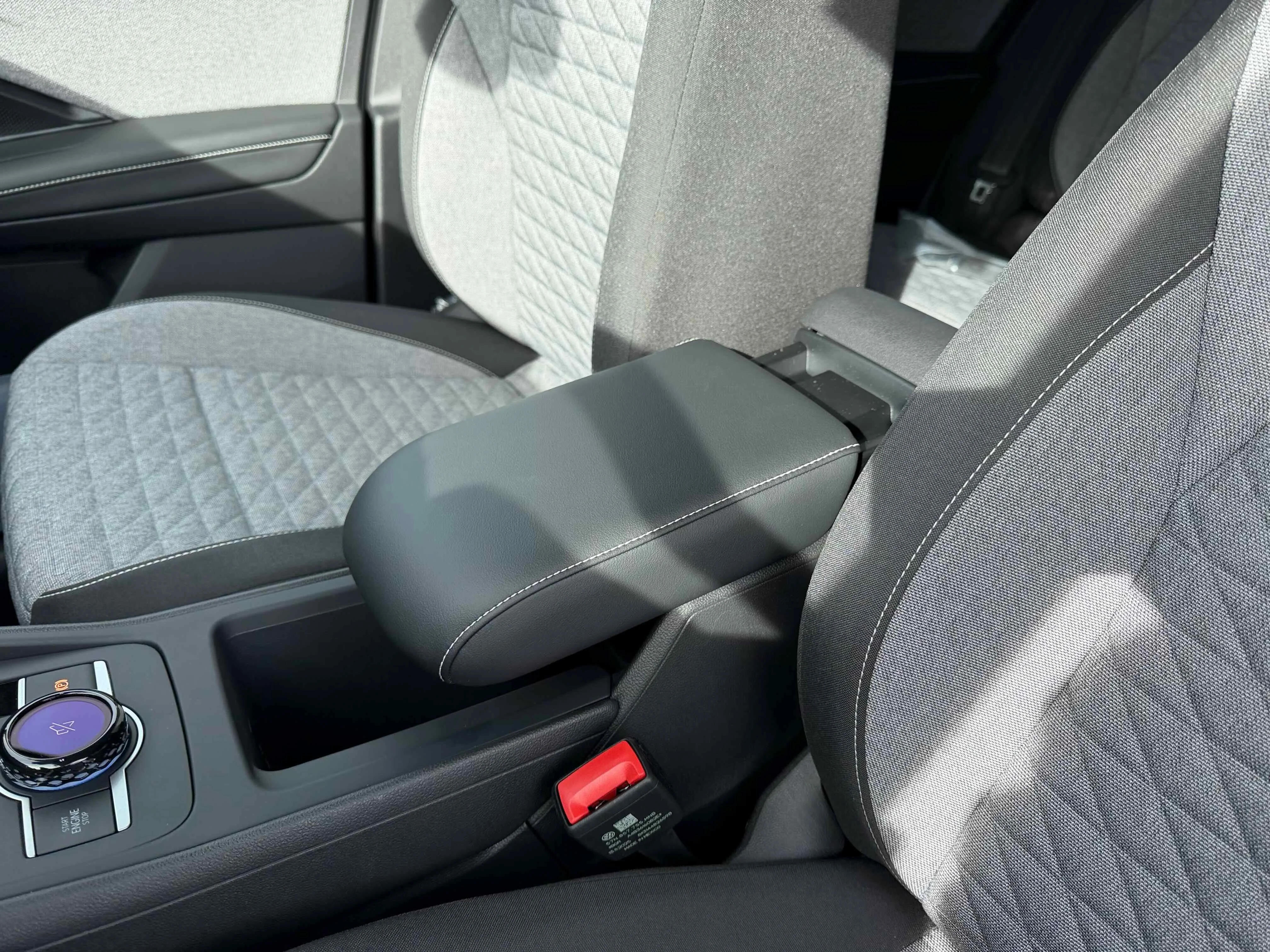 New 2026 Pure White Volkswagen S image 27