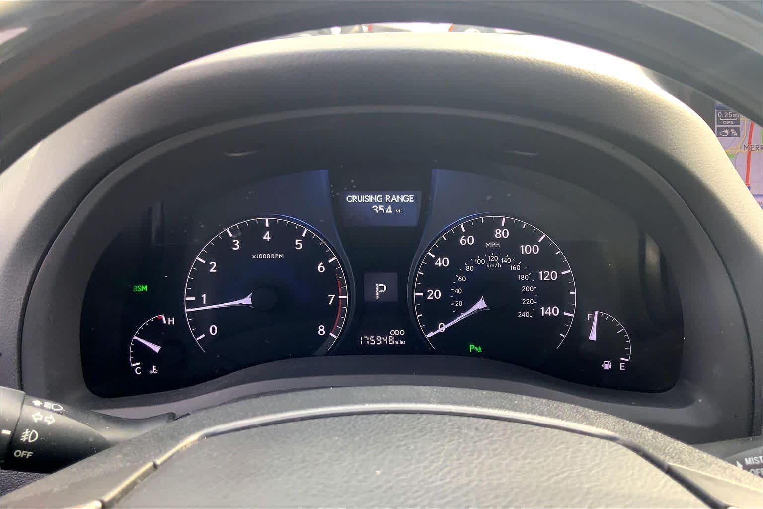 Used 2015 Silver Lining Metallic Lexus  image 25