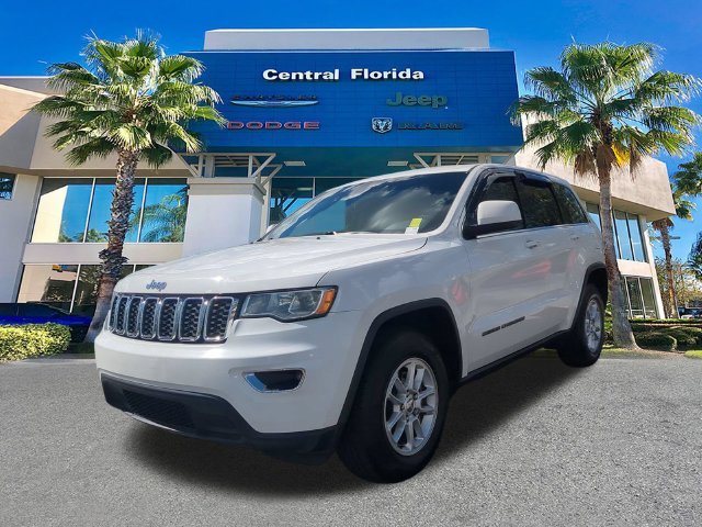 Used 2018 White Jeep Laredo image 9