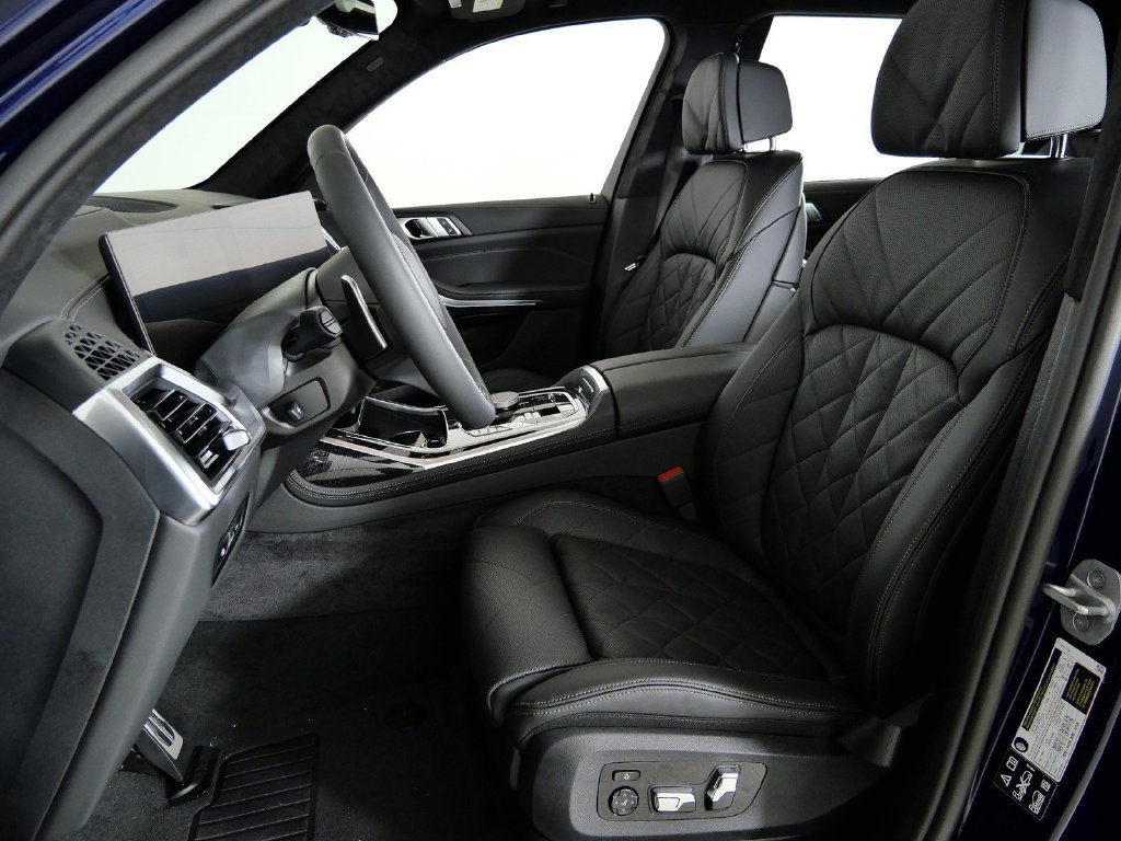 2026 BMW X7 40i - Photo 36