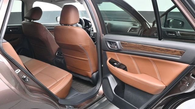 Used 2019 Brown Subaru 2.5i image 14