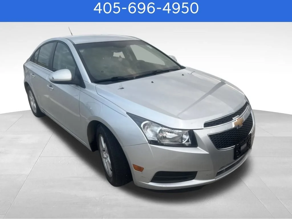 Pre-Owned 2012 Chevrolet Cruze LT w/1LT