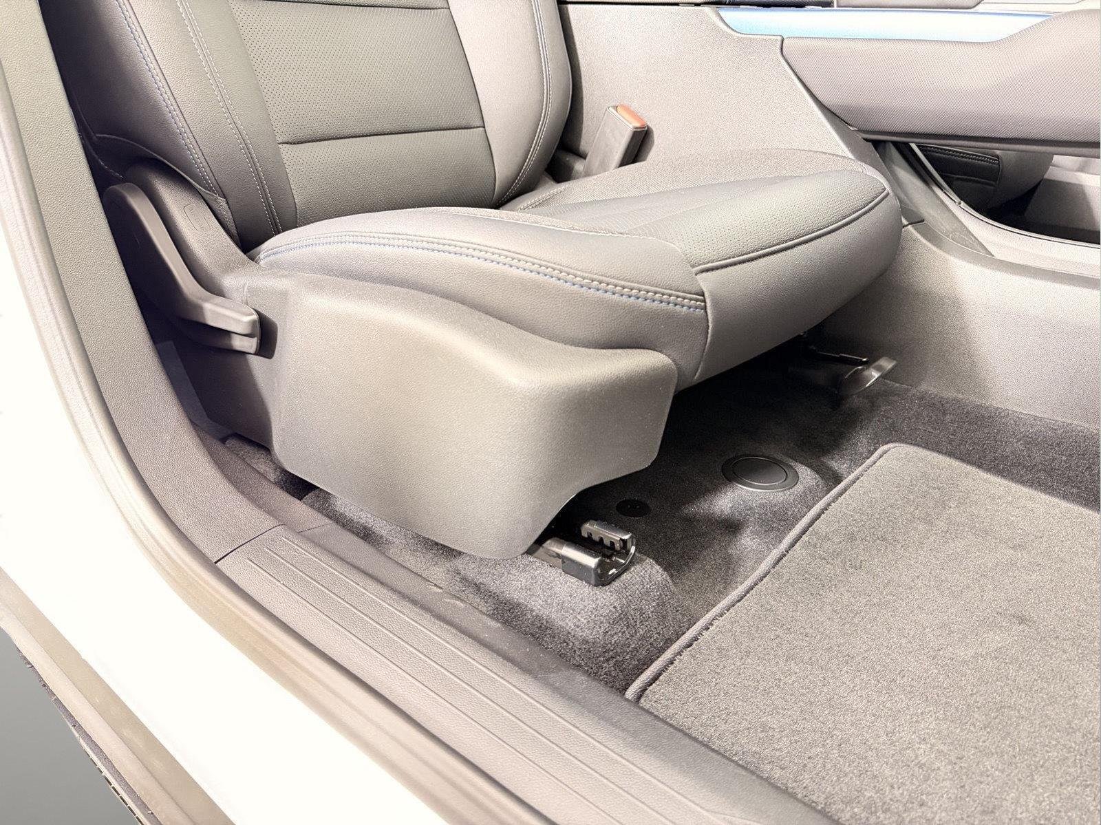 2026 Chevrolet Equinox EV 2LT - Photo 25