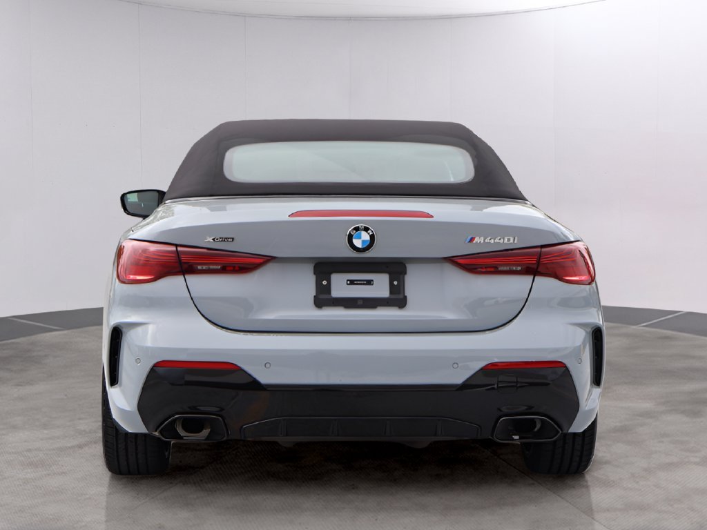 Used 2027 Brooklyn Grey Metallic BMW M440i xDrive image 8