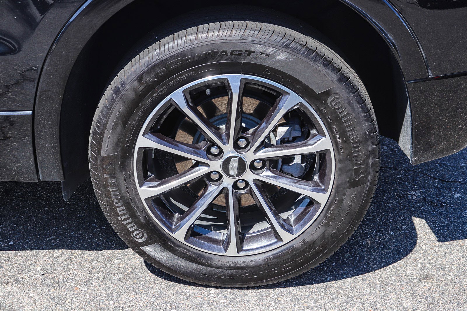 2024 Cadillac XT4 Sport - Photo 13