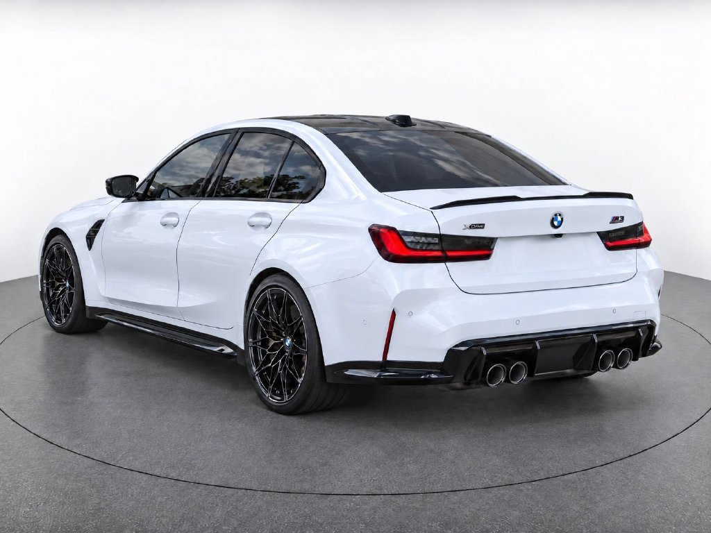 New 2027 Alpine White BMW Competition image 4