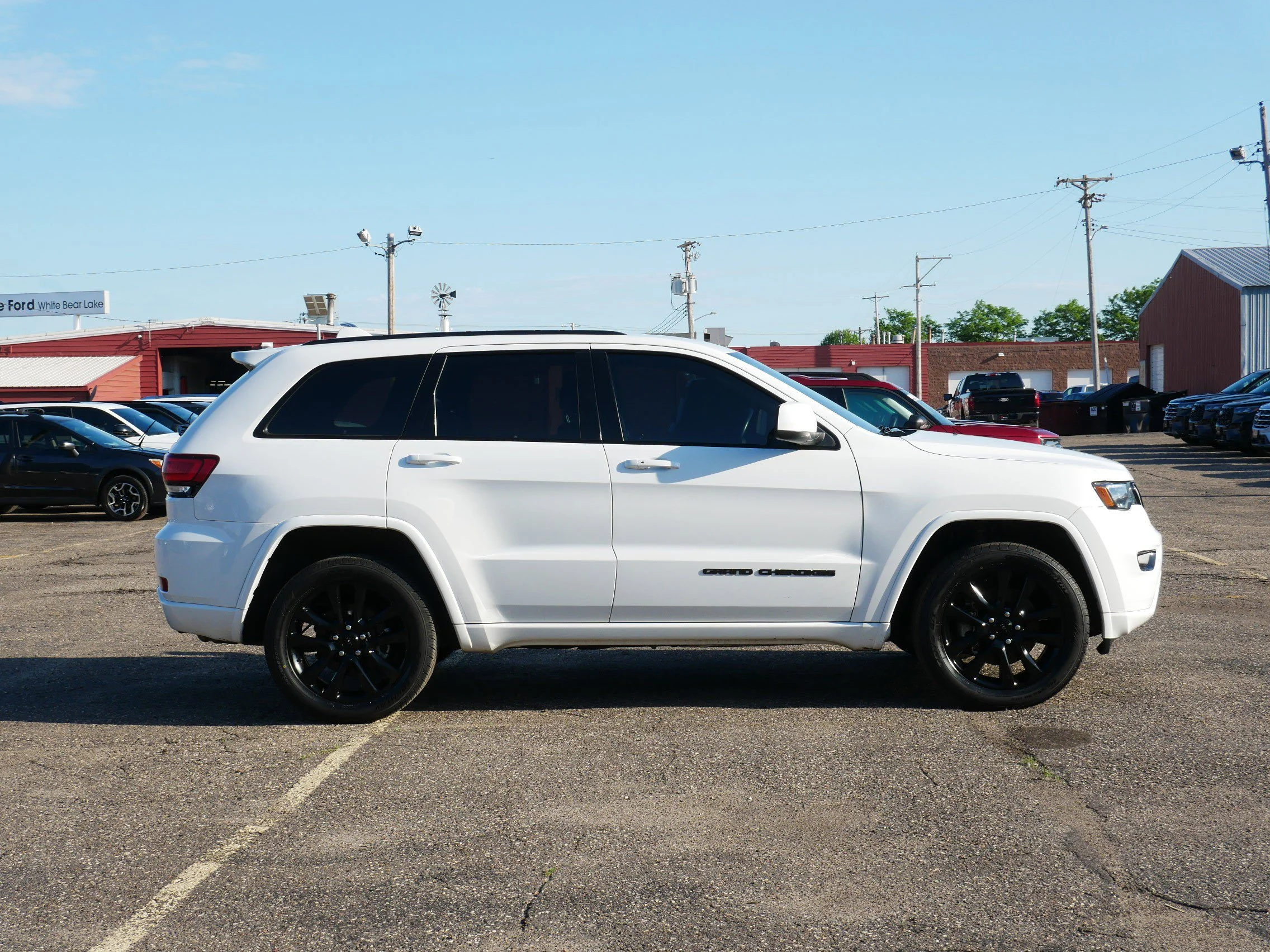 Used 2021 Jeep Grand Cherokee Laredo X with VIN 1C4RJFAG7MC778576 for sale in White Bear Lake, Minnesota