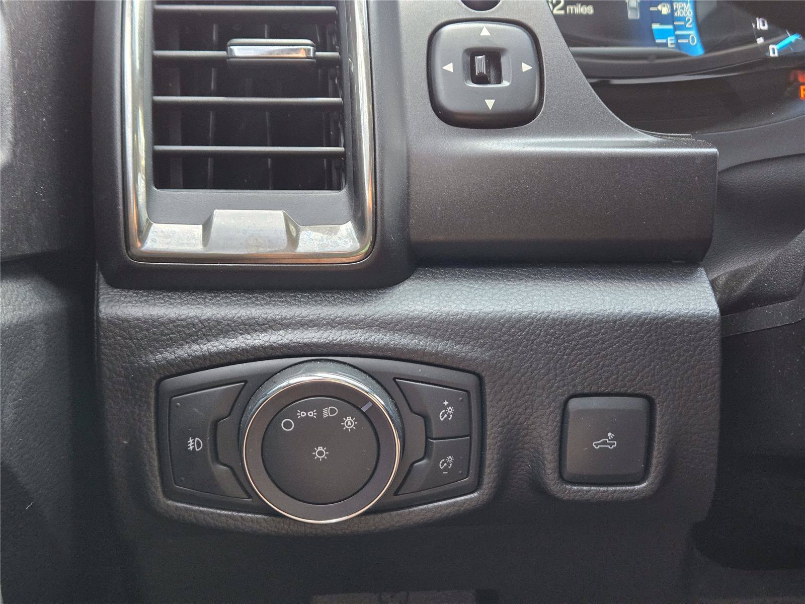 2022 Ford Ranger Lariat - Photo 18