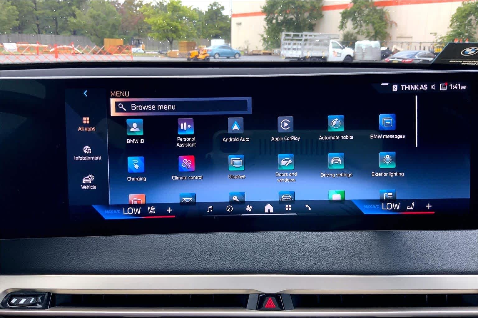 Used 2024 Black Sapphire Metallic BMW xDrive50 image 31