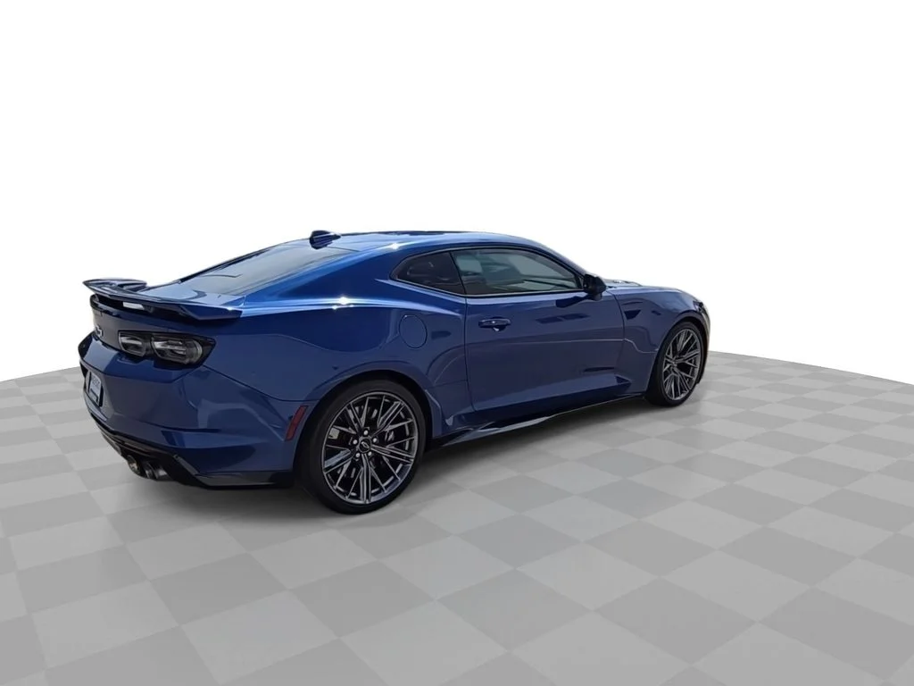Used 2023 Blue Chevrolet ZL1 image 8