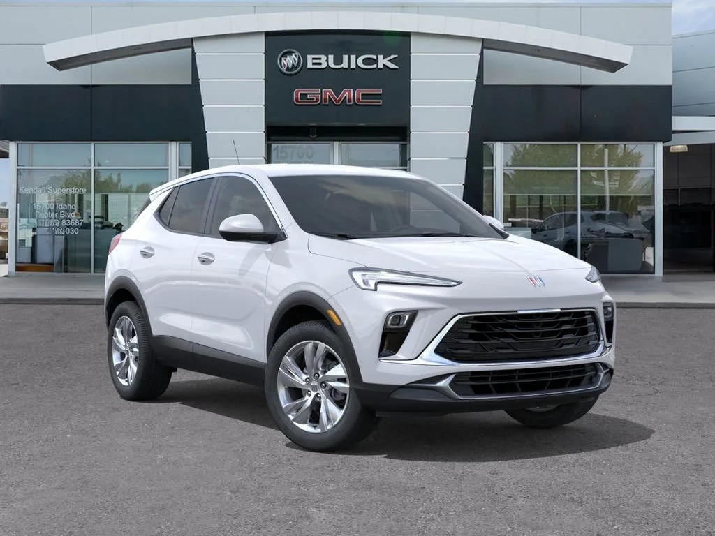 New 2026 Summit White Buick Preferred image 7