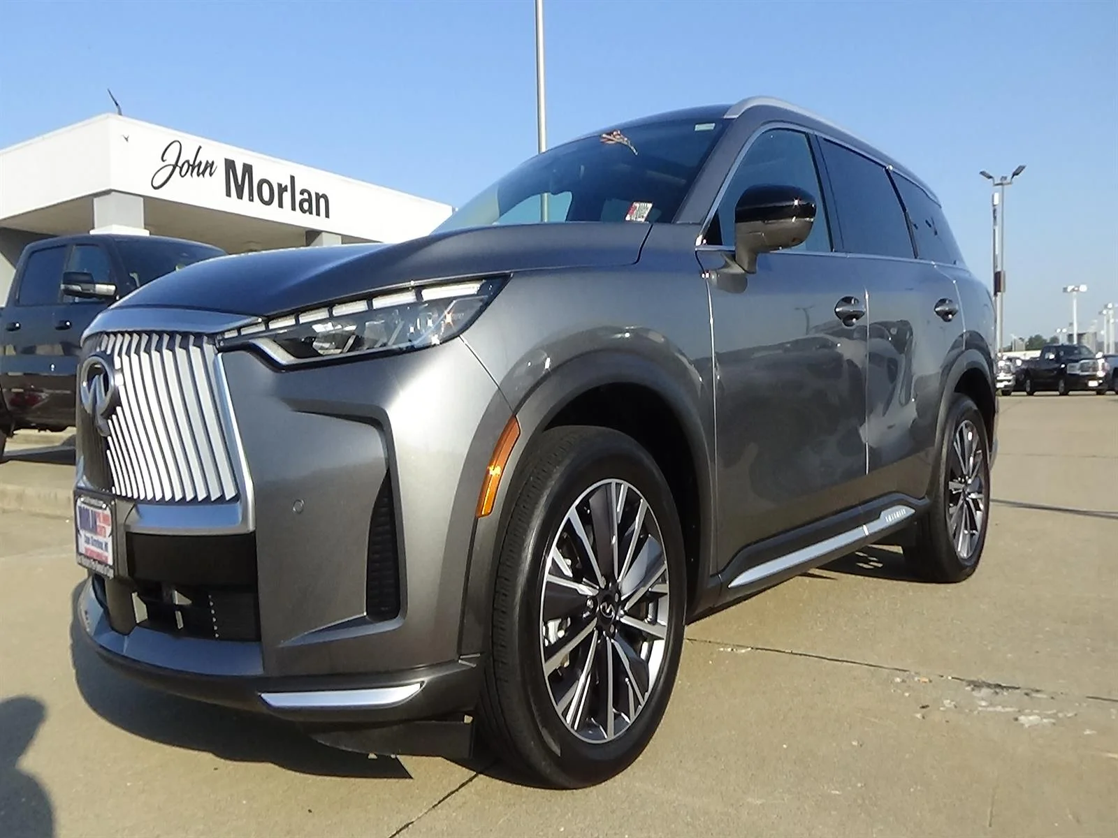 Used 2026 Graphite Shadow (kad) INFINITI Luxe image 3
