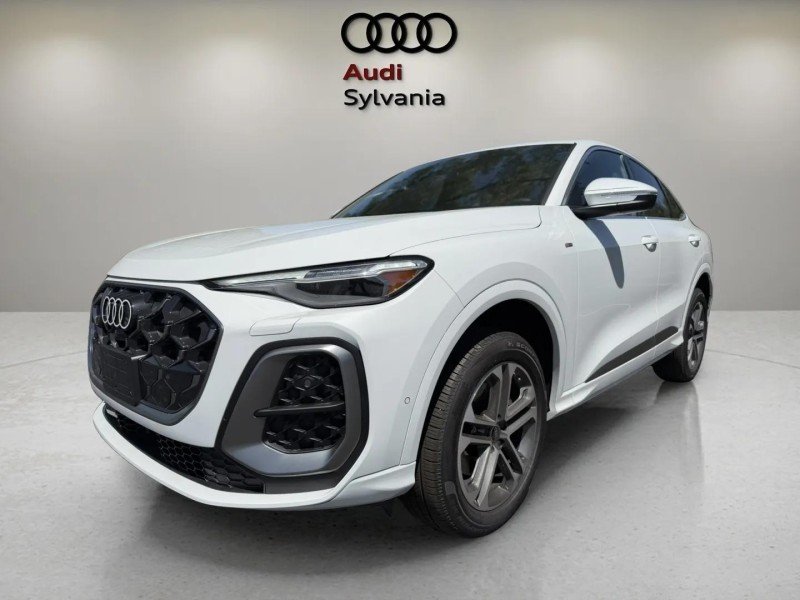 New 2026 Glacier White Metallic Audi Premium Plus image 4