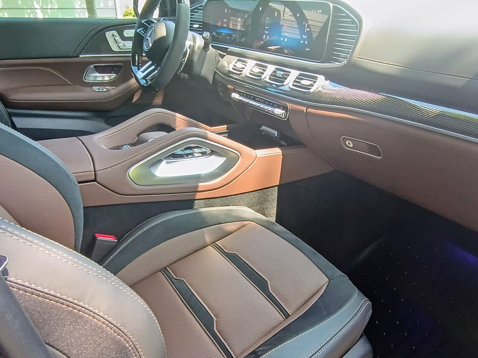 Used 2024 Emerald Green Metallic Mercedes-Benz AMG® GLE 63 S image 10