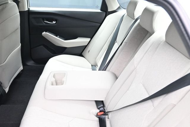 New 2026 Platinum White Pearl Honda SE image 28