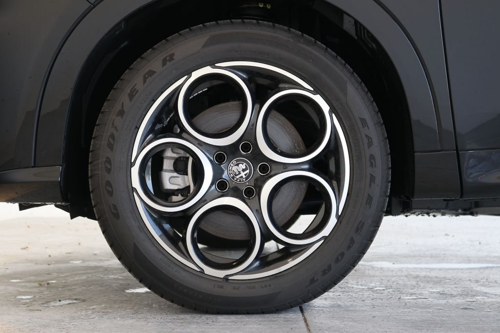 2025 Alfa Romeo Tonale Base - Photo 37