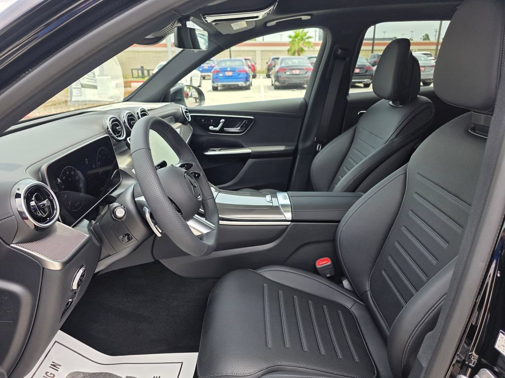 New 2026 Black Mercedes-Benz GLC 300 image 40