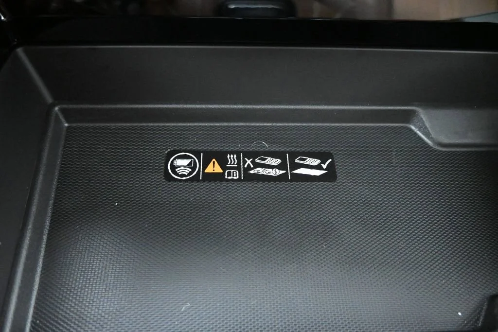 2026 Chevrolet Suburban High Country - Photo 32