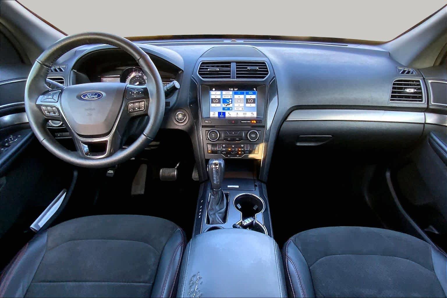 Used 2018 Magnetic Ford XLT image 15