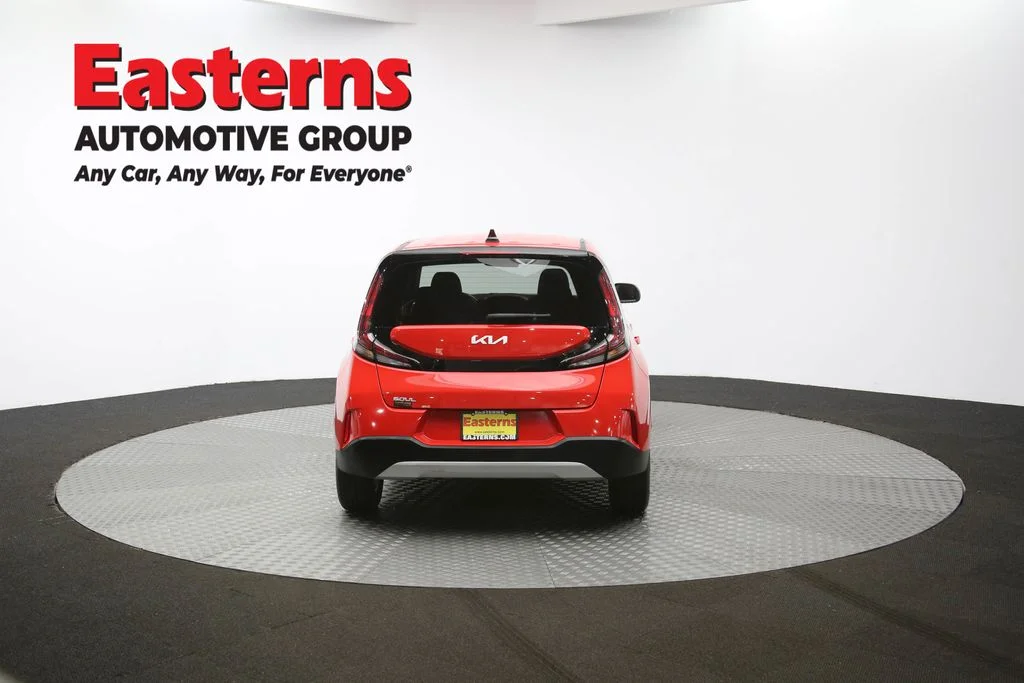 Used 2024 Red Kia LX image 33