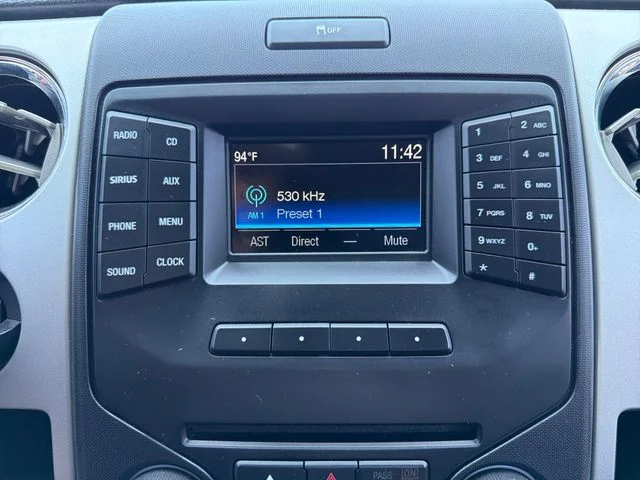 Used 2014 Blue Ford XLT image 12