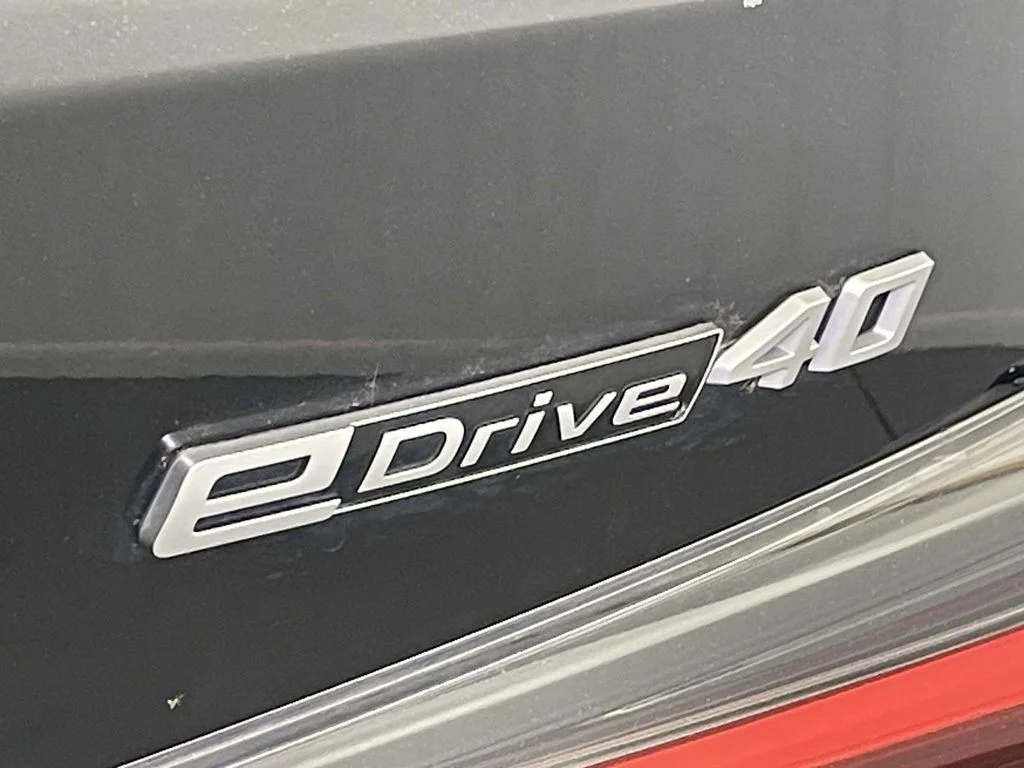 Used 2023 Black BMW eDrive40 image 11