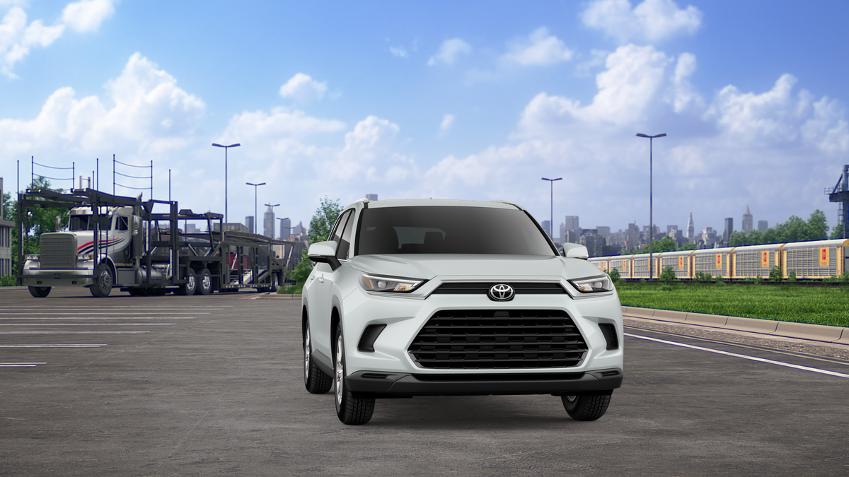 New 2026 Wind Chill Pearl Toyota XLE image 16