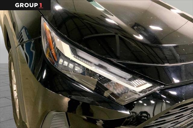 Certified Used 2025 MIDNIGHT BLACK METAL Toyota  image 28
