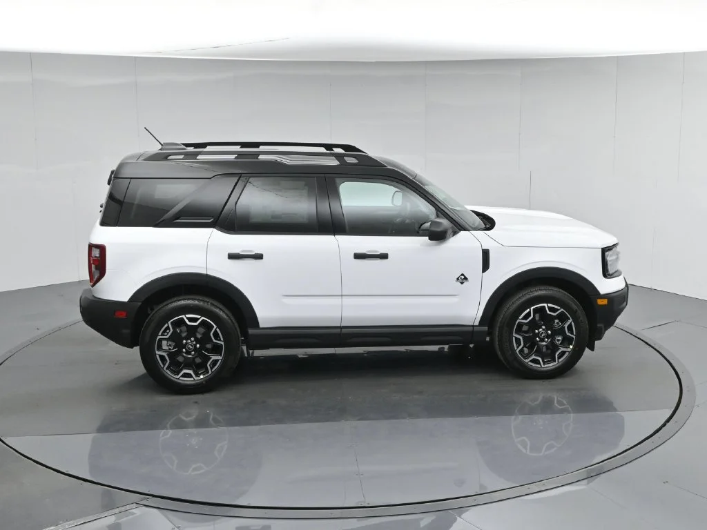 New 2026 Oxford White Ford Outer Banks image 42