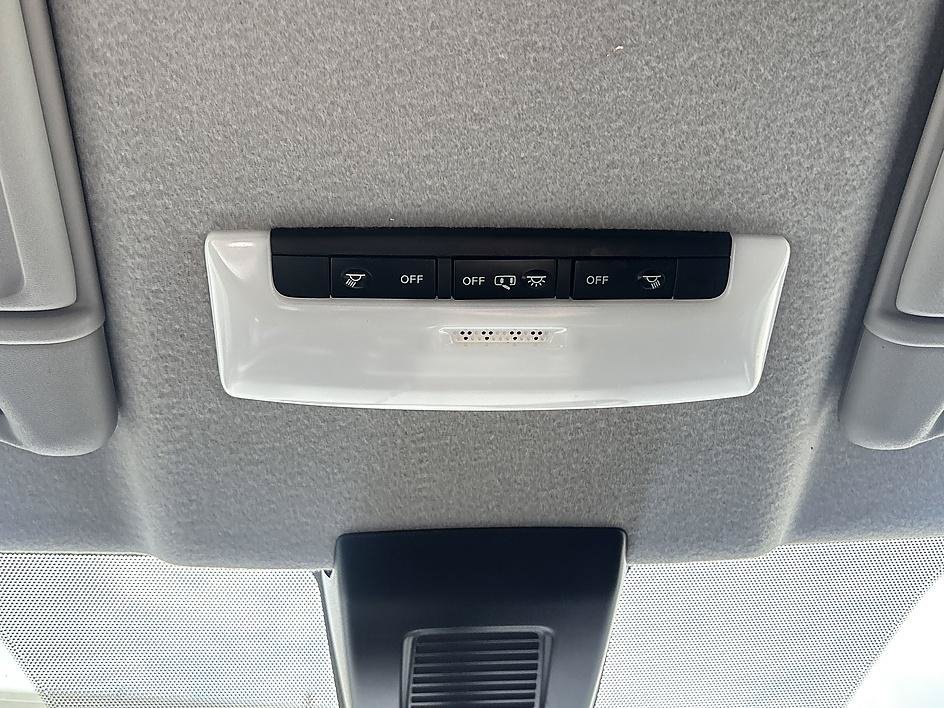 Used 2024 Gun Metallic Nissan S image 23