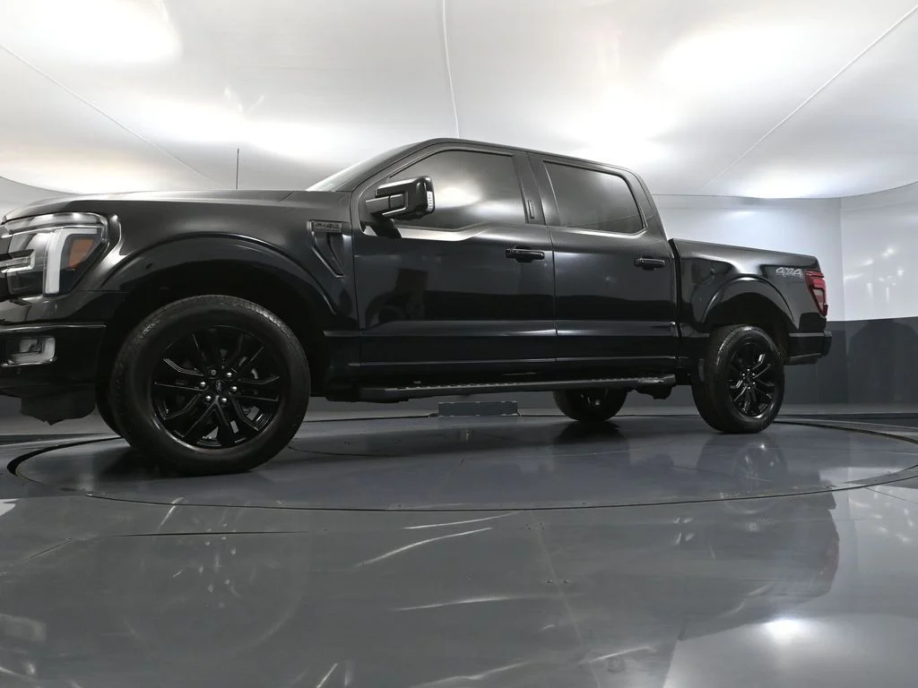 Used 2024 Black Ford Lariat image 56