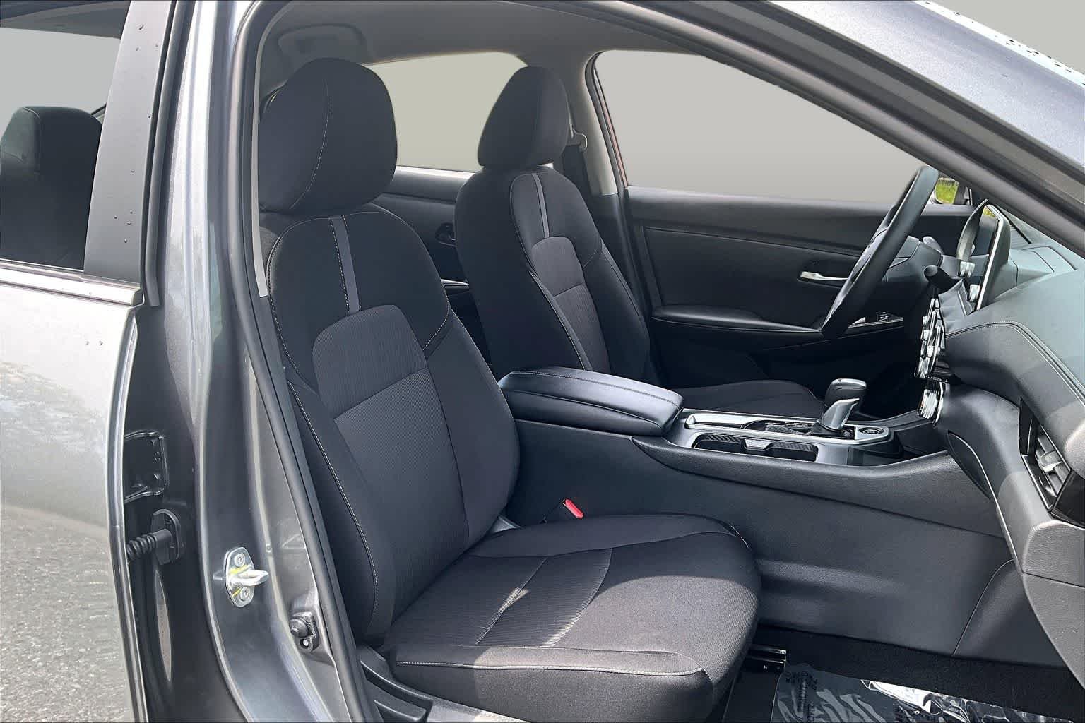 Used 2025 Gun Metallic Nissan SV image 9