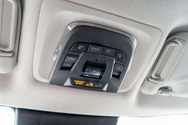 Used 2023  Toyota LE image 33