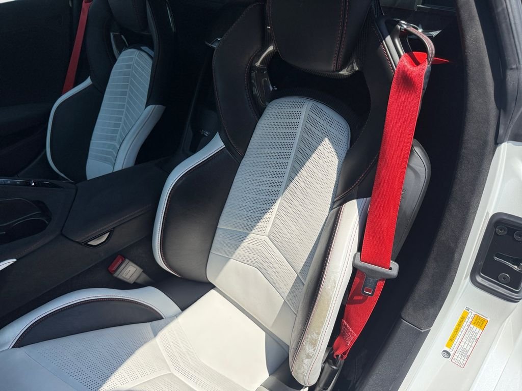 Used 2023 White Chevrolet Stingray image 26