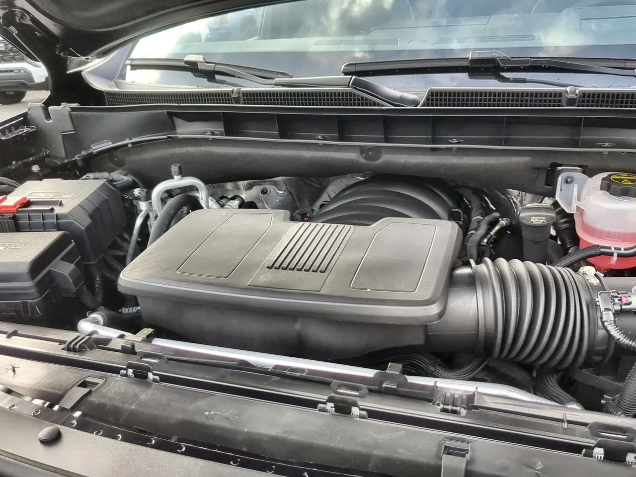 New 2026 Titanium Rush Metallic GMC Elevation image 31