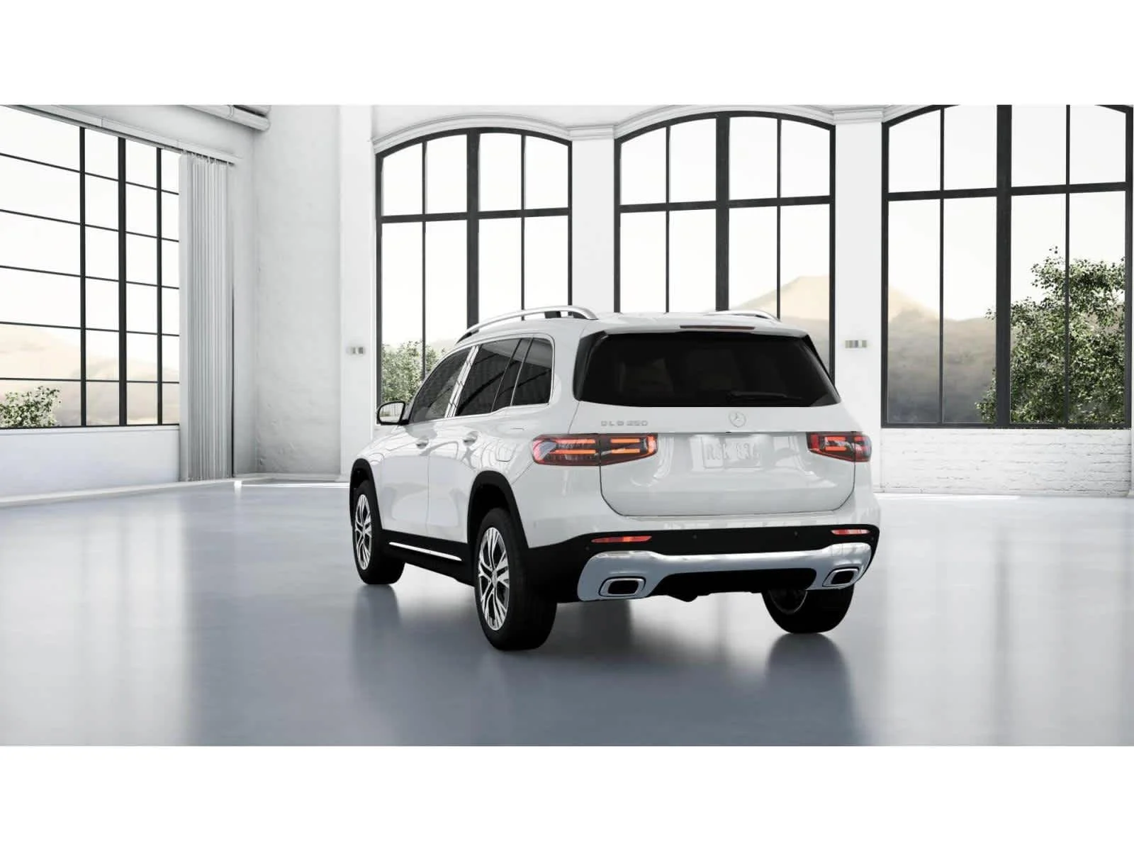 Used 2025 Polar White Mercedes-Benz GLB 250 image 26