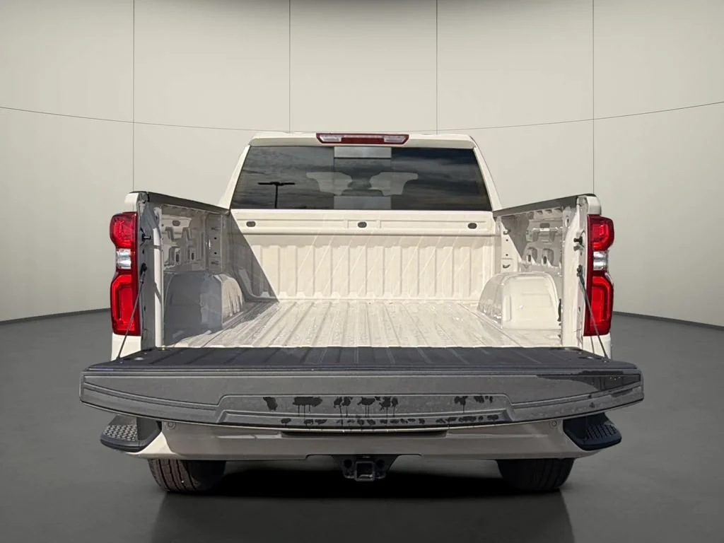 New 2026 White Sands Chevrolet RST image 9