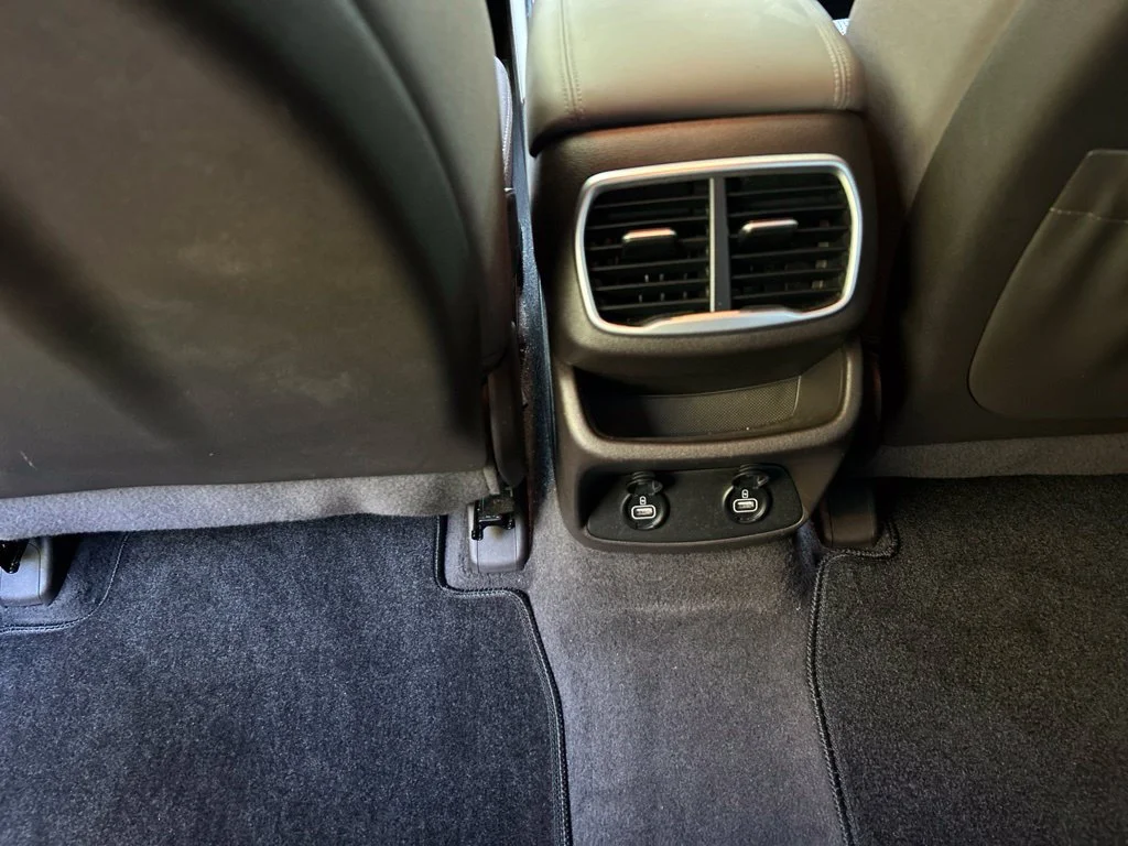 Used 2019 Orange Hyundai SEL Plus image 29