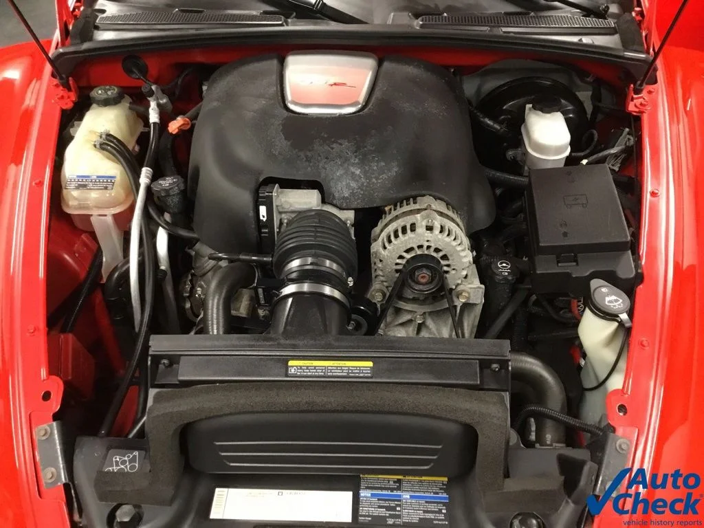 Used 2005 Red Chevrolet Base image 40