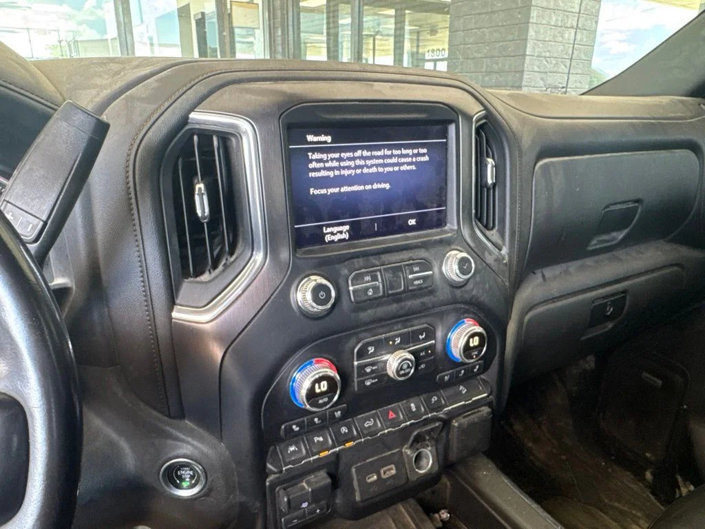 Used 2019 Black GMC AT4 image 17