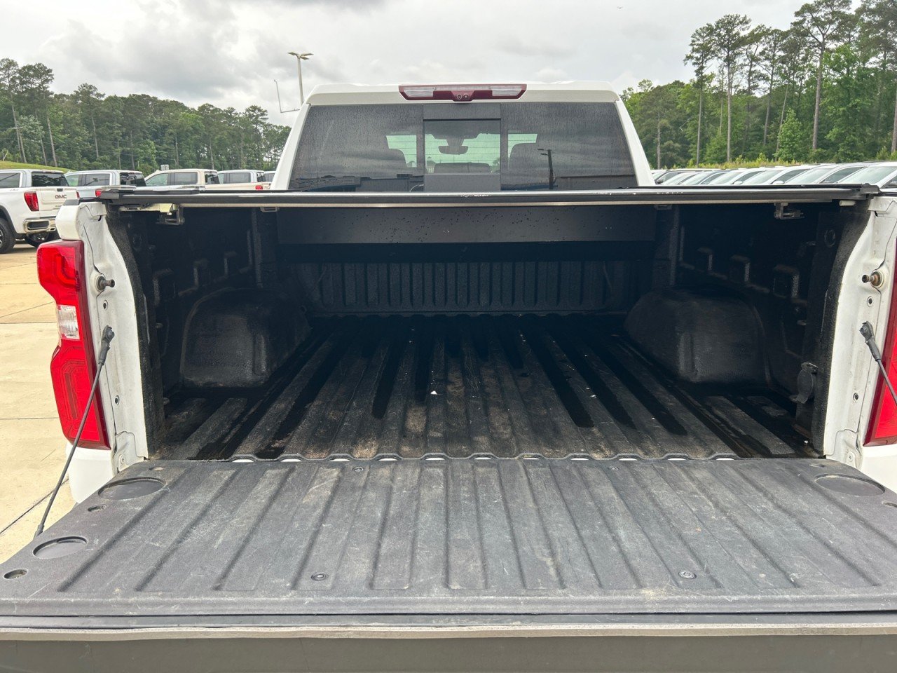 Used 2021 SUMMIT WHITE Chevrolet LTZ image 7