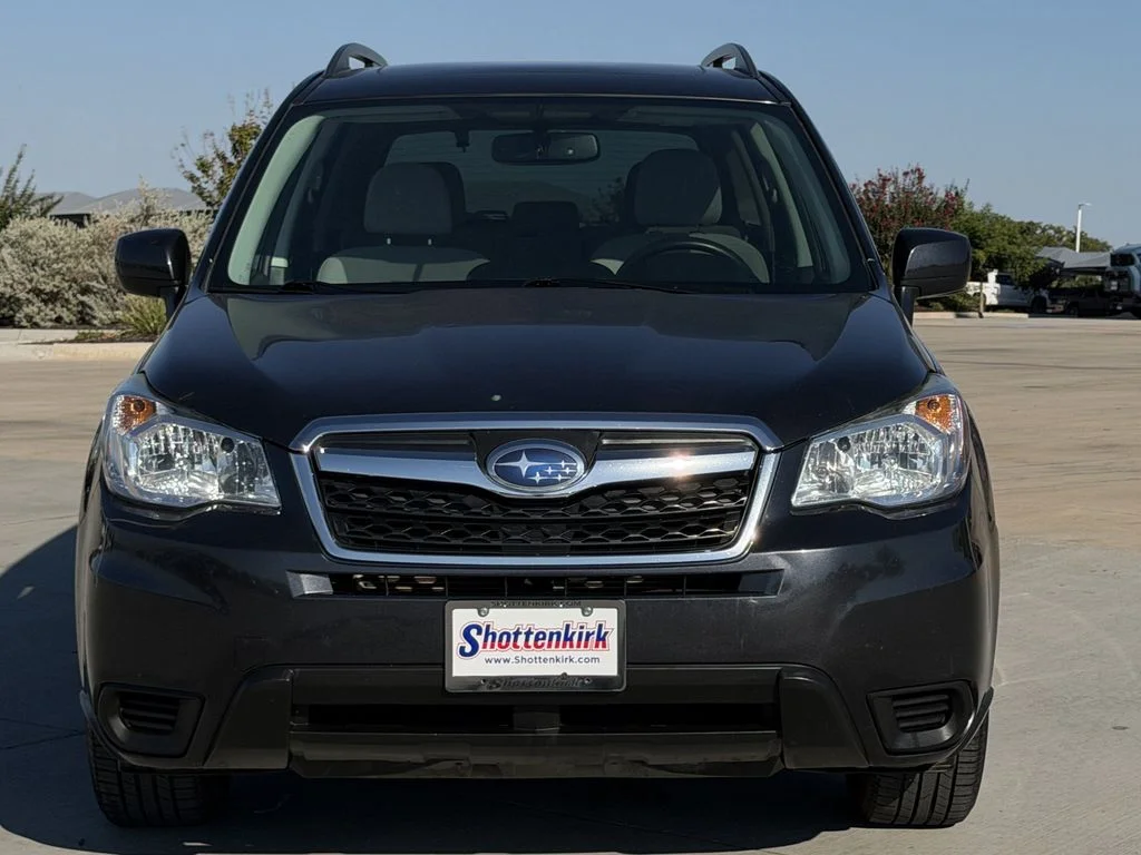 Used 2016 Gray Subaru 2.5i Premium image 7