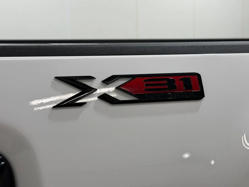 2026 GMC Sierra 2500HD SLT - Photo 8