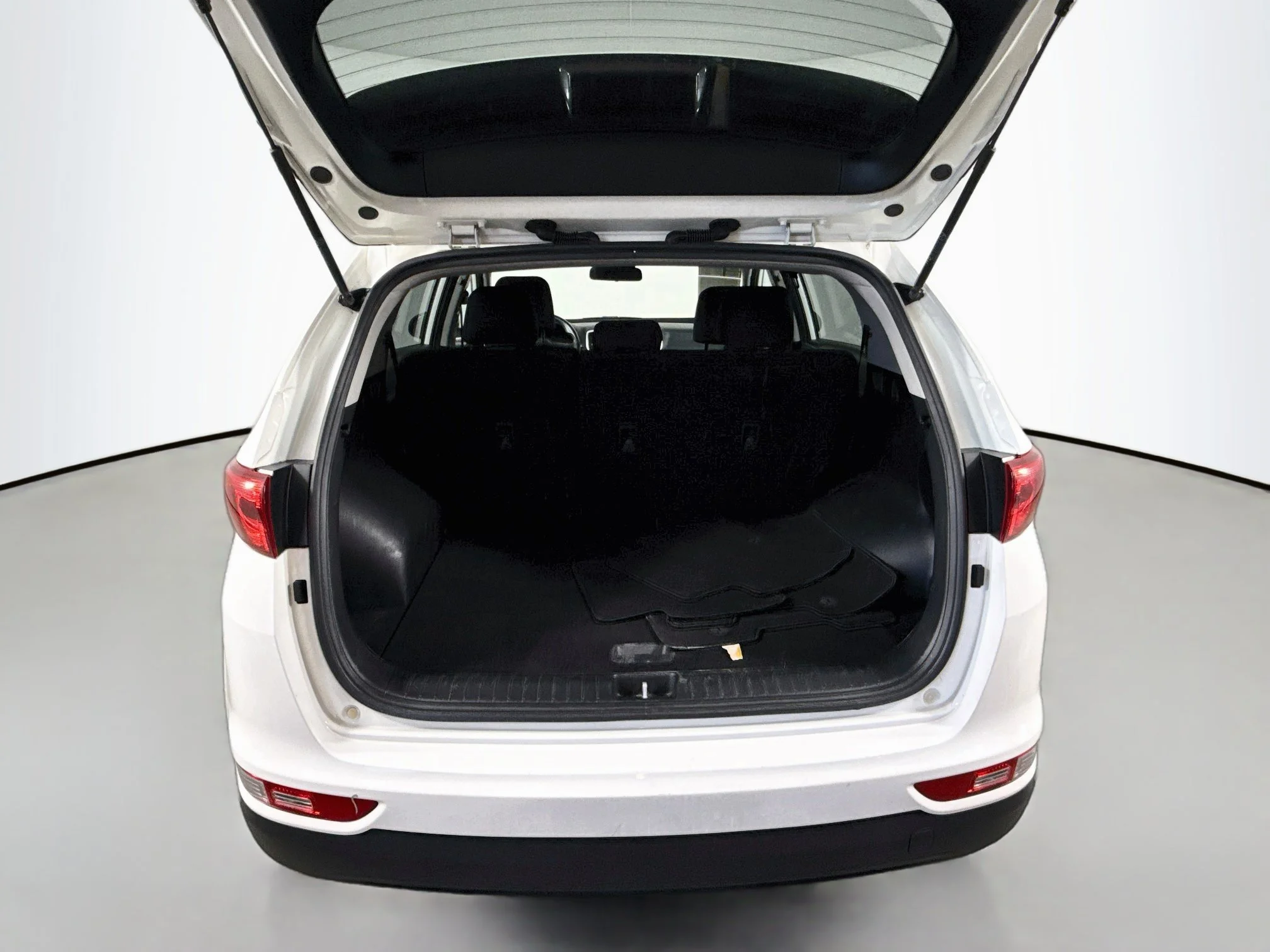 Used 2019 Clear White Kia LX image 23
