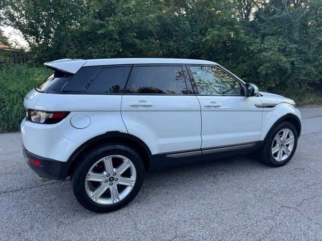 Used 2013 Fuji White Land Rover Pure image 5