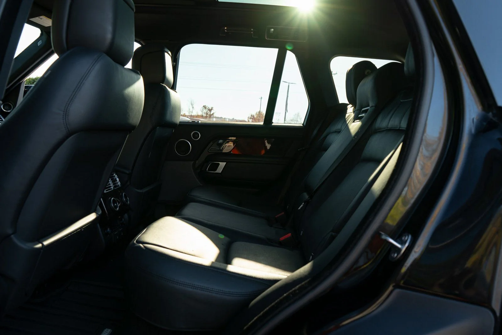 Used 2021  Land Rover Westminster image 28