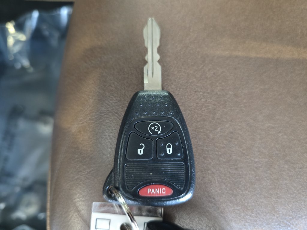 Used 2016 Silver Jeep Unlimited Sahara image 35