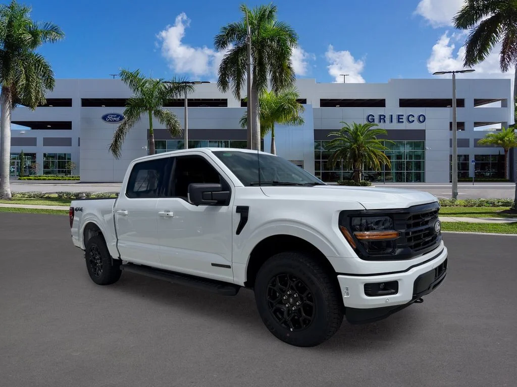 New 2026 White Ford XLT image 1