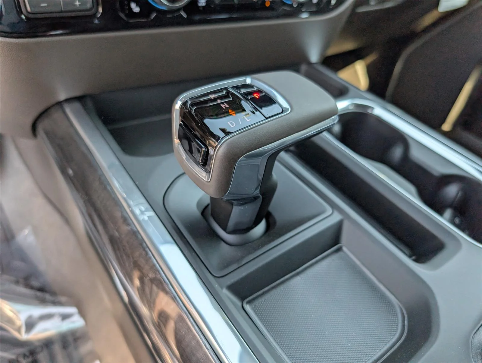 New 2026 Sterling Gray Metallic Chevrolet LTZ image 16